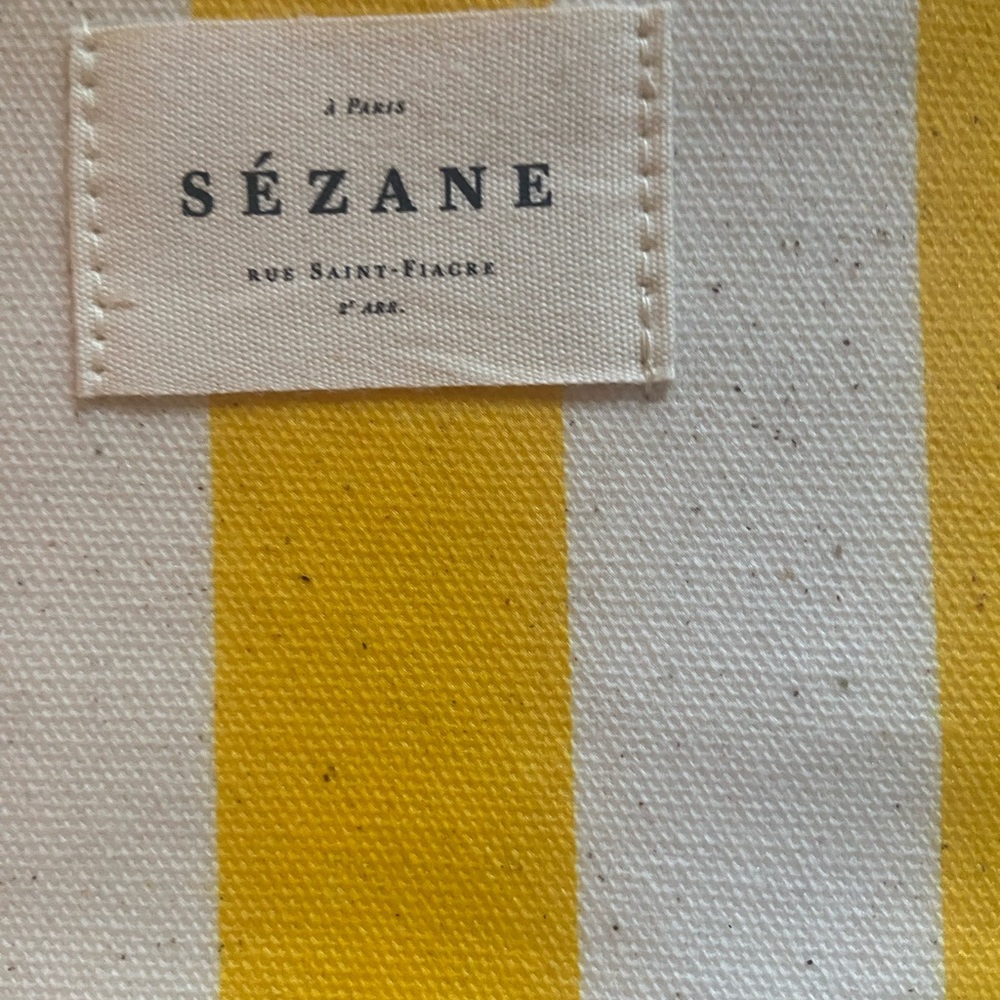 NWOT Sezane Pouch - Picture 2 of 4